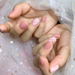 点击看大图 -赫本轻奢美颜中心