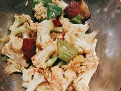 干锅腊肉花菜-避风塘(宝山万达店)