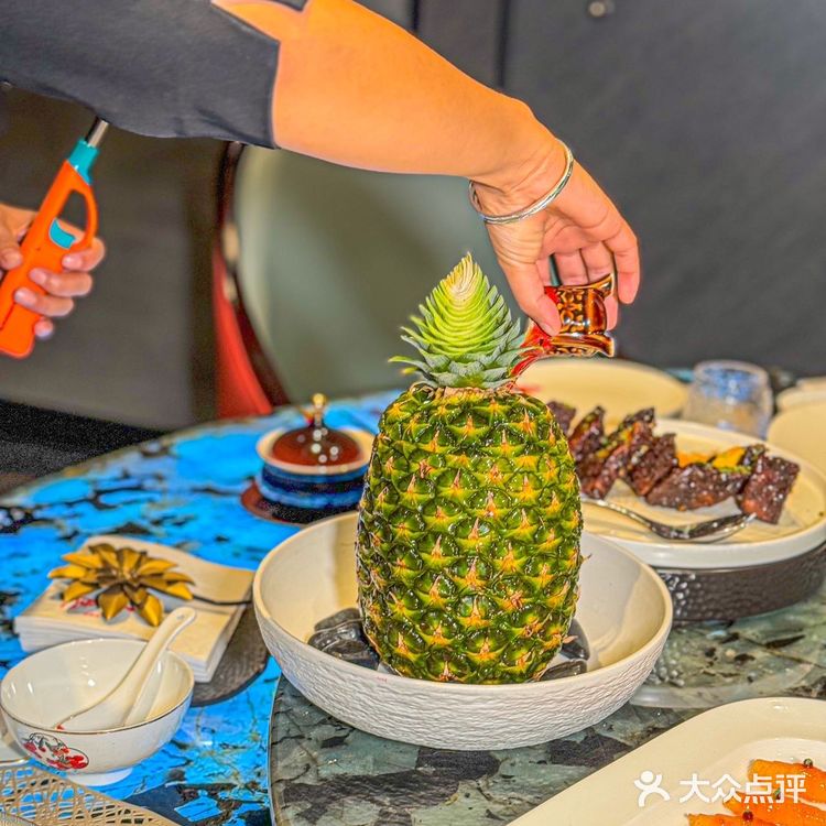 上海氛围感餐厅🍴北外滩江景绝绝子💓