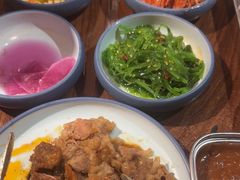 -明洞阿姨·韩式酱蟹烤肉·创意料理(三元桥店)