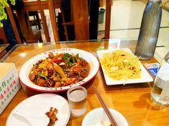-鲁南仔·滕州炒鸡(经三路店)