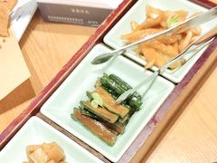 -海派美食·家宴海鲜青岛菜·石锅鲽鱼头(东方城店)