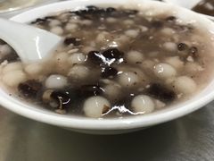 -芳婆糕团店(王府大街店)