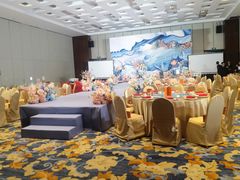 -上海龙之梦万丽酒店