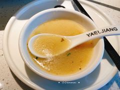 酸菜鱼汤-江渔儿酸菜鱼(东厦一百店)