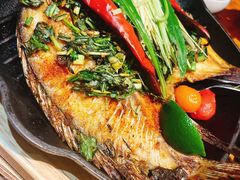 香茅草烤罗非鱼-云海肴·汽锅鸡·云南菜(天津国金汇店)