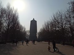 -玲珑塔公园