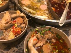 -肖肖酸萝卜鱼火锅(总店)