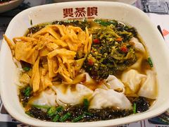 酸辣馄饨-双燕楼·手工馄饨·汤面小吃(世纪汇店)