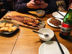 -阿里家·新疆烤肉酒場 by MIG