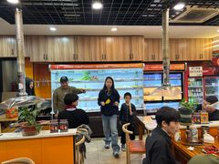 -哈尔滨小酒馆·鲜肉现穿自助烧烤(康新花园店)