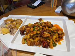 -隔壁老王·家常云南菜(花巷店)