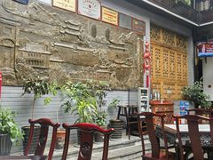 -蔼若春.传承三十年云南菜(金碧公园店)