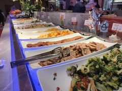 -爱有声毛肚串串火锅自助(龙之梦大都汇店)