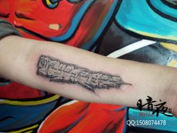 -暗夜tattoo纹身工作室