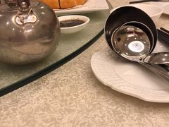 -东豪园林海鲜酒家(南港路辅路店)