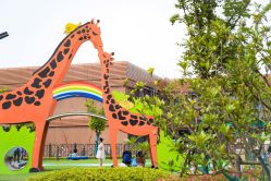 -季高兔窝窝亲子园(上海薰衣草公园店)