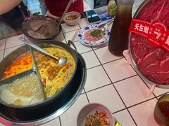 -热火朝天鲜切牛肉火锅(南强街巷店)