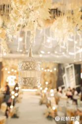 -花轿喜屋婚礼策划