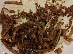 干炒牛河-粤·向群饭店(龙津东路总店)