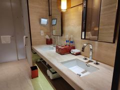 -上海衡山路十二号华邑酒店