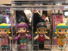 -泡泡玛特POPMART(苏州诚品生活店)