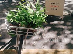 -Joymean coffee.见面咖啡