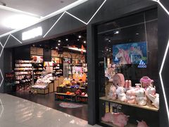 -新田360广场(上海华侨城店)