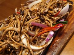 -雀舞云南菜(天津天河城购物中心店)