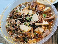 -卤香阁淮安麻辣鹅