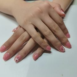 -丫丫NAIL日式自助美甲美睫沙龙