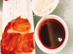 片皮鸭-亢龙太子酒轩(东湖店)