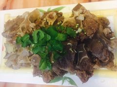 特色牛骨头-苏莱特色牛骨滩羊手抓馆(长城东街总店)