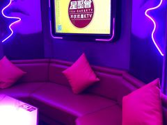-星聚会KTV(龙湖上海奉贤天街店)