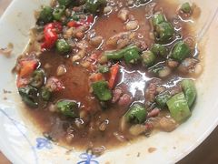 -芦茨金富饭庄·25年老字号·专做稻草鸡