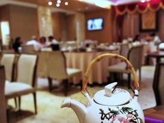 -广州中心皇冠假日酒店·百粤楼