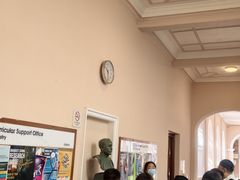 -香港大学