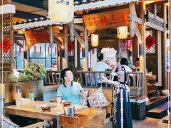 大堂-贵府酸汤牛肉火锅·贵州老字号(飞山街店)