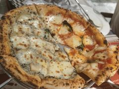 双拼披萨-Primo·丽莫意大利窑烤披萨