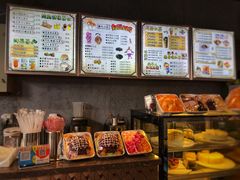 -杨小贤(东融国际影城店)