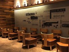 -星巴克臻选(上海长风大悦城店)