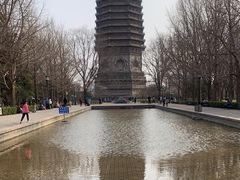 -玲珑塔公园