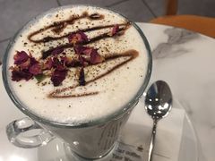 玫瑰黑巧茶拿铁-COSTA COFFEE(水游城店)