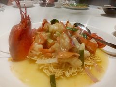 两面黄波士顿龙虾-荣兴酒家(徐家汇店)