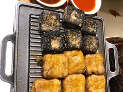 毛豆腐臭豆腐双拼-徽镇小厨·经典徽菜(马连道店)