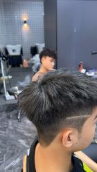 -藤野造型•烫染专业店