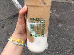 -林小柔绿豆沙牛乳(陆家嘴店)