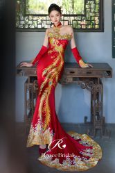 -Renee芮亦婚纱(原丽莎)