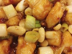 -鑫巴蜀小镇 · 水煮鱼专研店(玉桥店)