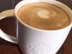 馥芮白-星巴克(南通世茂广场店)